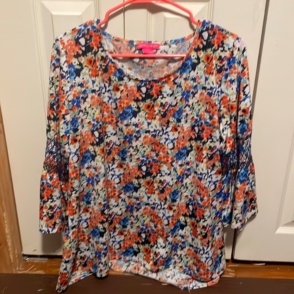 L Sunny Leigh Multicolored Top